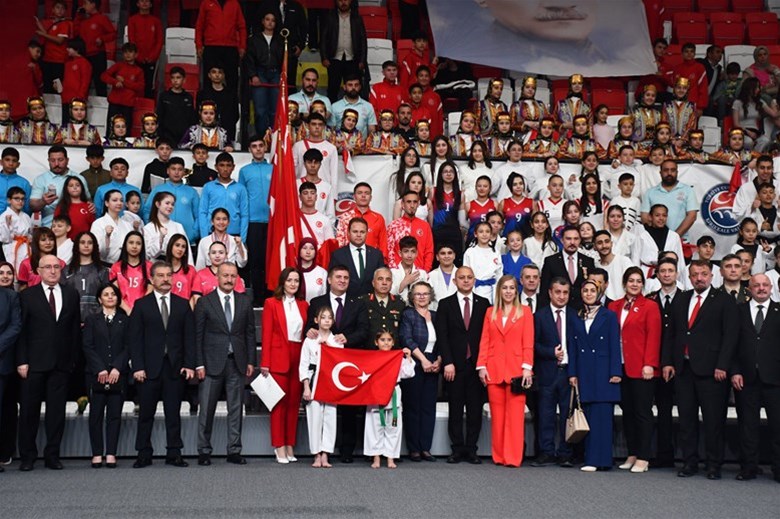 KIRIKKALE'DE 19 MAYIS COŞKUSU